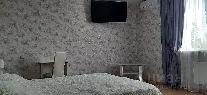 Дом в Крым, Саки ул. Терешковой, 7 (200 м) - Фото 1
