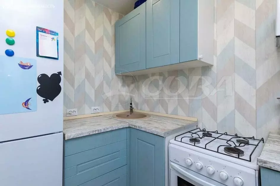 2-комнатная квартира: Тюмень, улица Беляева, 15 (40 м) - Фото 0