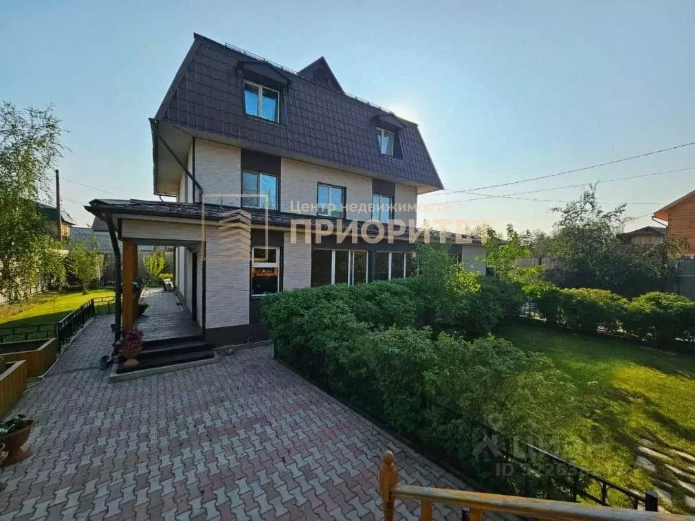 Коттедж в Саха (Якутия), Якутск ул. Курнатовского, 58/1 (318 м) - Фото 1