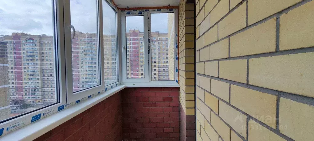 2-к кв. Тюменская область, Тюмень ул. Андрея Бушуева, 4к1 (50.9 м) - Фото 1