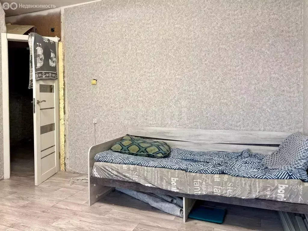 3-комнатная квартира: Иркутск, микрорайон Радужный, 42 (67.8 м) - Фото 1