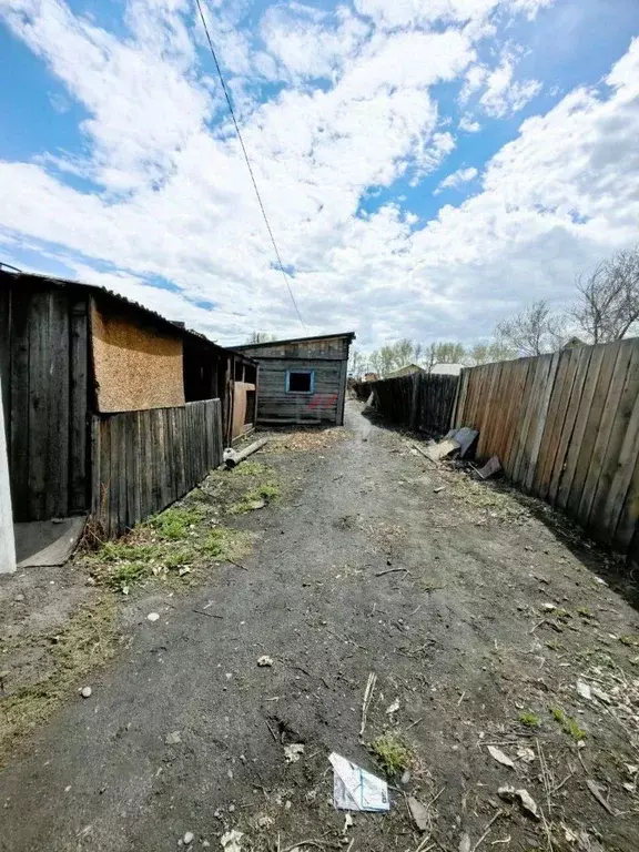 Дом в Тыва, Кызыл Красноармейская ул. (37 м) - Фото 1