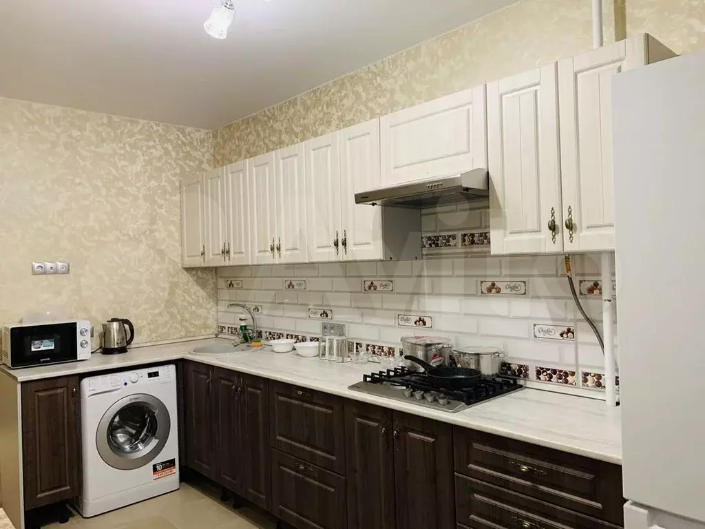 1-к. квартира, 50м, 4/9эт. - Фото 0