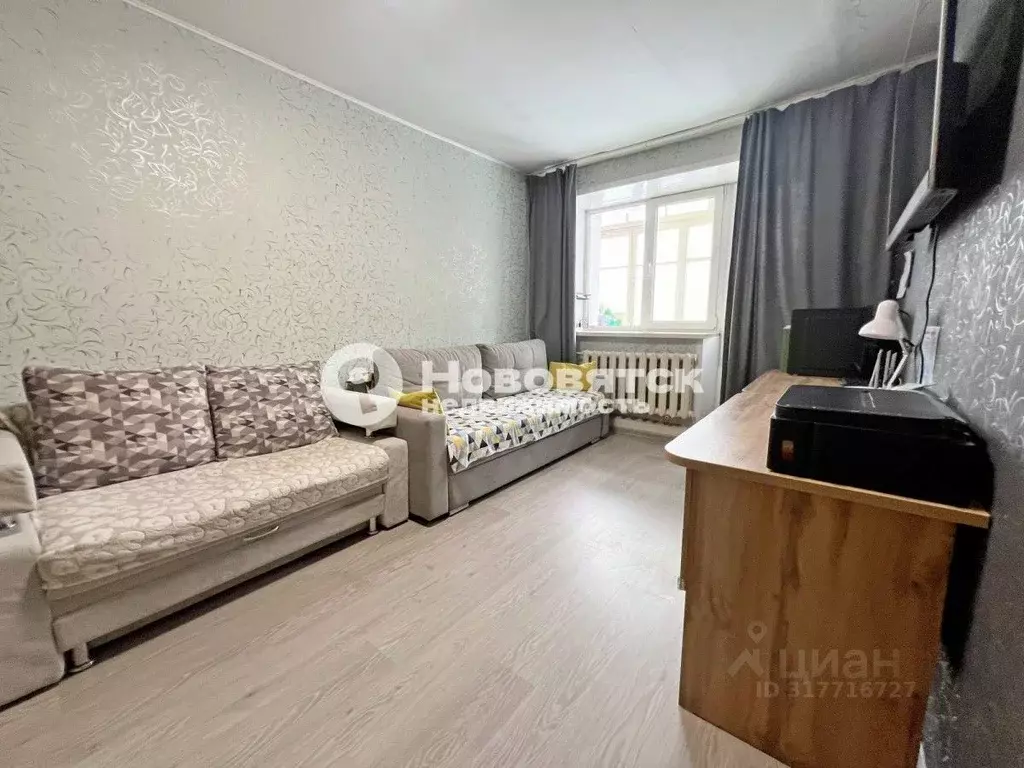 2-к кв. Кировская область, Киров ул. Пушкина, 30а (39.7 м) - Фото 1