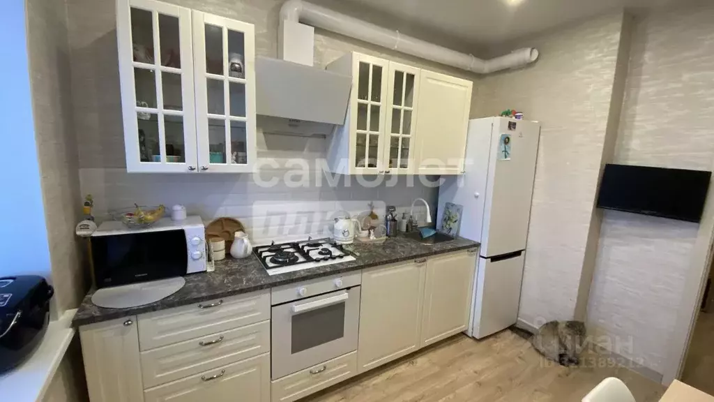 3-к кв. Архангельская область, Коряжма Архангельская ул., 31 (59.4 м) - Фото 0