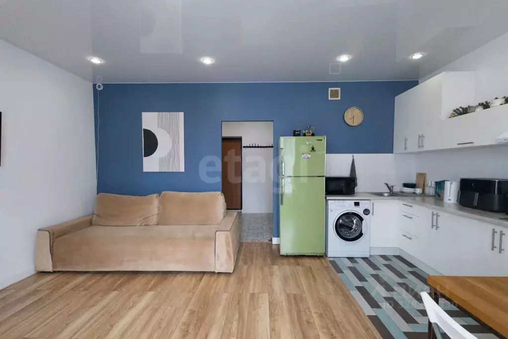 Студия Иркутская область, Иркутск наб. Верхняя, 173/1 (35.5 м) - Фото 1