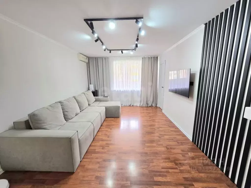 3-к кв. Башкортостан, Стерлитамак Солнечный мкр, ул. Караная Муратова, ... - Фото 1