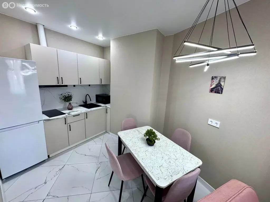 2-комнатная квартира: посёлок городского типа Дагомыс, Батумское ... - Фото 1