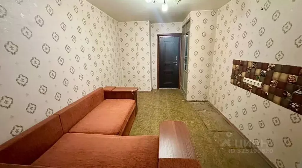 Комната Санкт-Петербург просп. Ударников, 18 - Фото 1