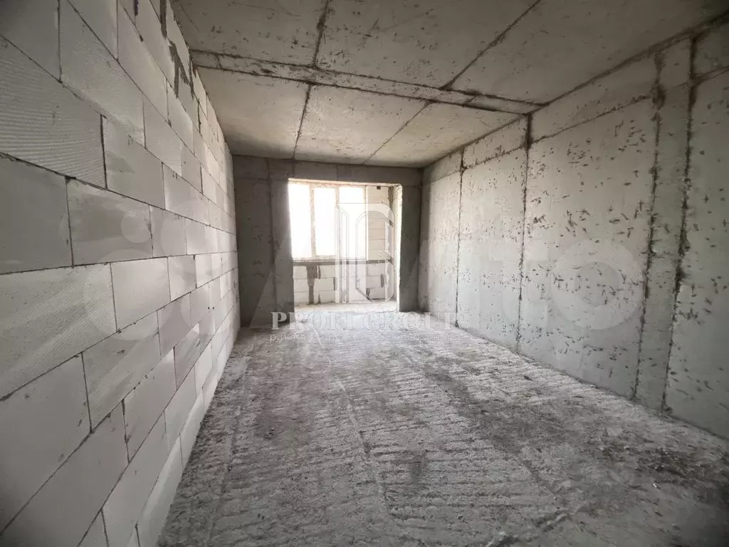 1-к. квартира, 56 м, 14/15 эт. - Фото 0