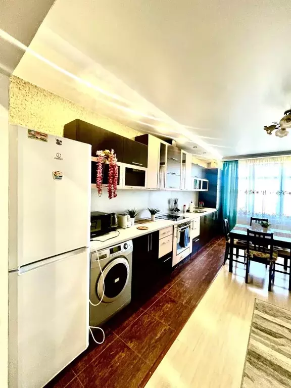 2-к кв. Мордовия, Саранск просп. Ленина, 23а (83.0 м) - Фото 0