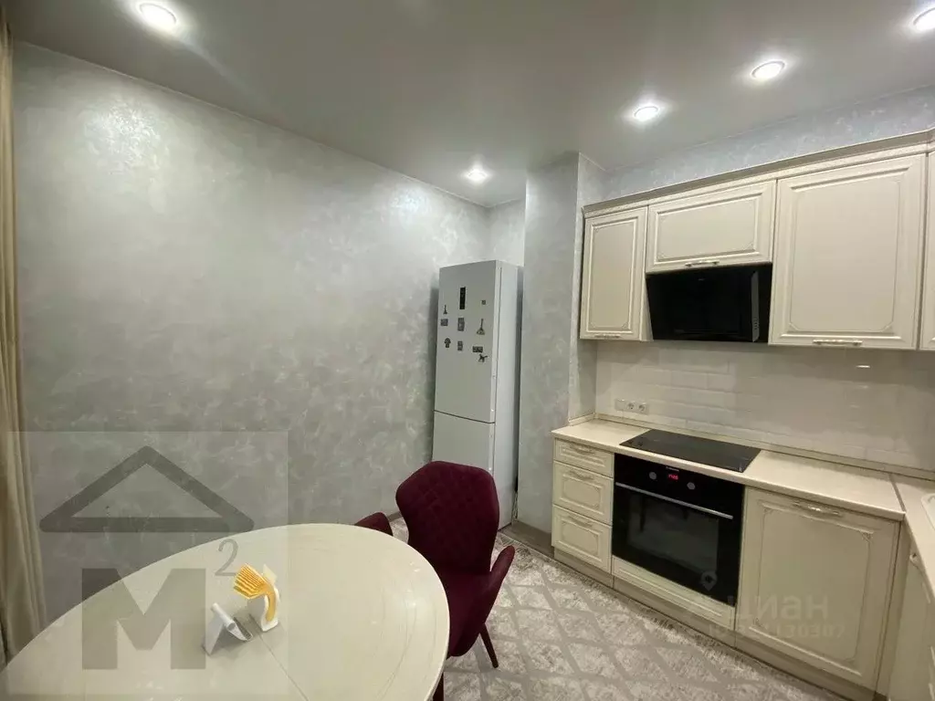 3-к кв. Хакасия, Абакан ул. Кирова, 118 (89.0 м) - Фото 1