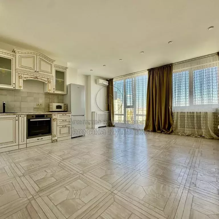 Студия Волгоградская область, Волгоград Новороссийская ул., 8 (44.0 м) - Фото 1