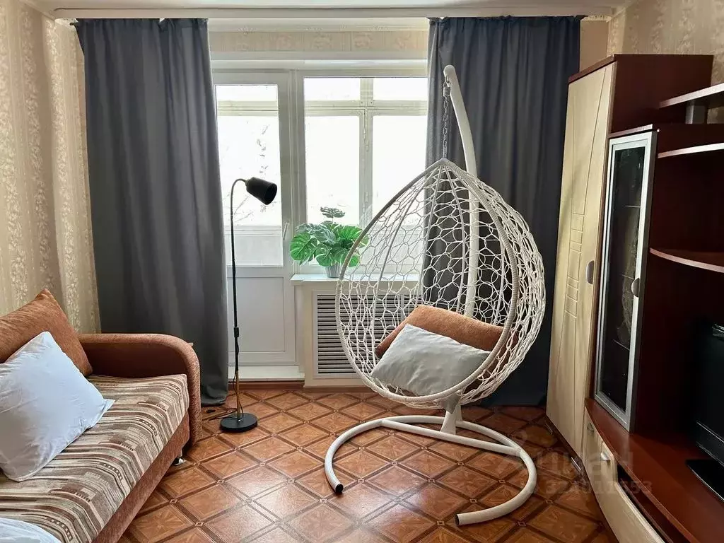 2-к кв. Пермский край, Губаха Октябрьский просп., 7 (44.0 м) - Фото 1