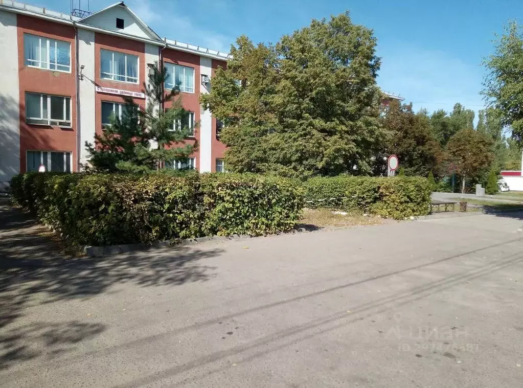 Помещение свободного назначения в Саратовская область, Балашов ул. ... - Фото 1