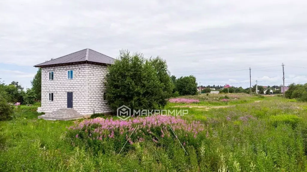 Дом в Ленинградская область, Гатчинский муниципальный округ, д. Малое ... - Фото 1
