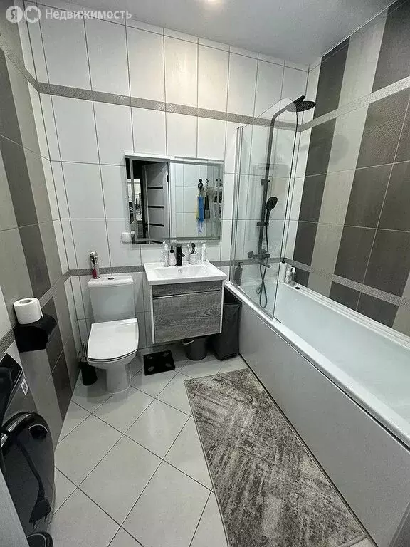 1-комнатная квартира: Тюмень, улица Первооткрывателей, 14 (40 м) - Фото 1