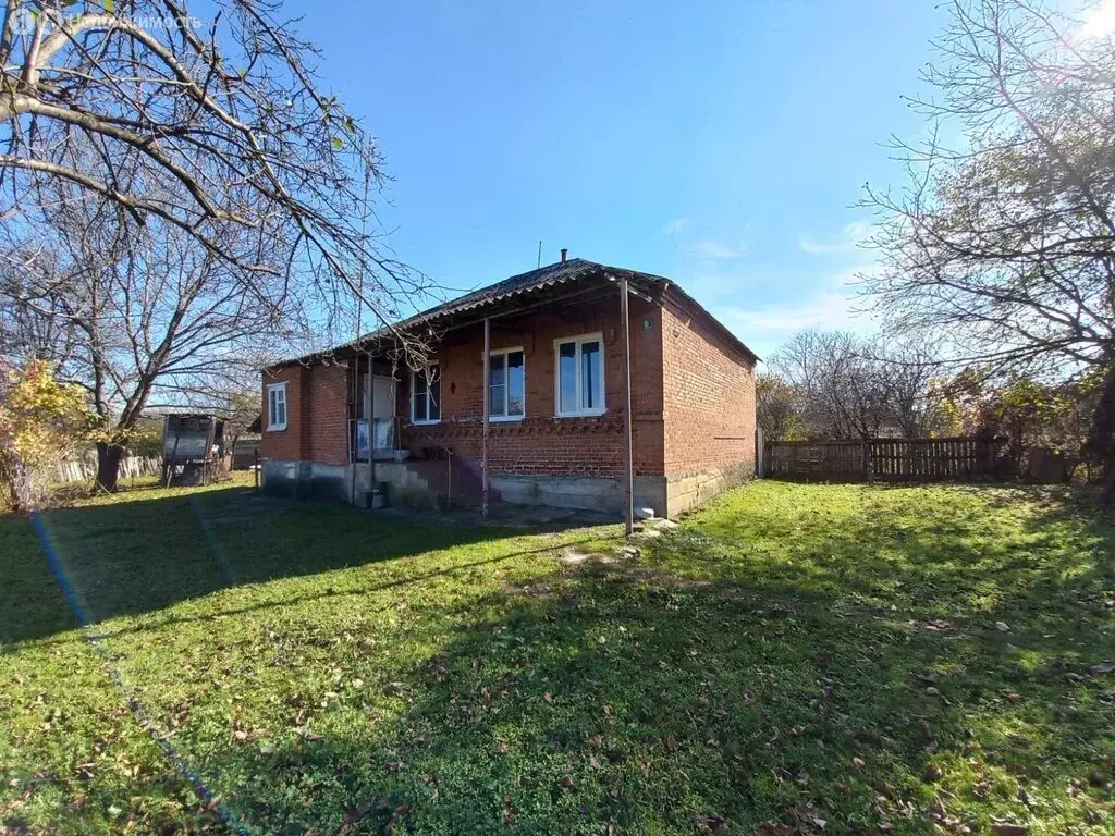 Дом в село Сунжа, Комсомольская улица, 38 (83 м) - Фото 1