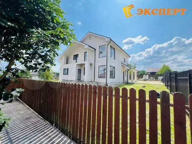 Дом 211 м на участке 11,5 сот. - Фото 0