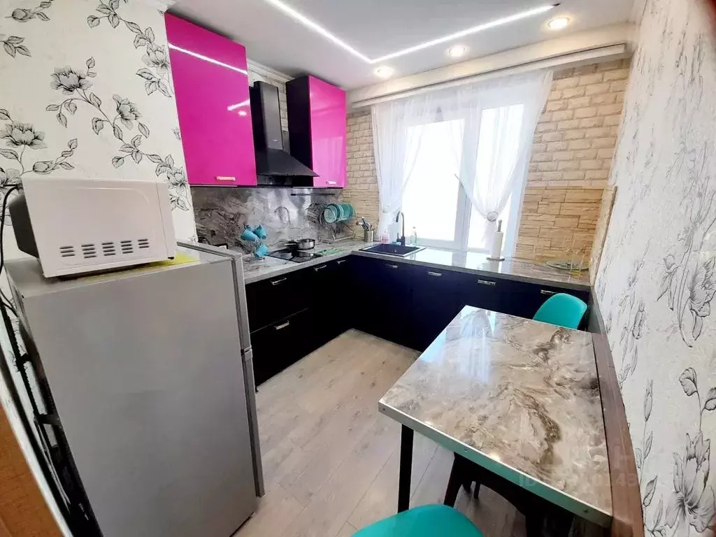 3-к кв. Мурманская область, Мурманск Северный проезд, 18 (50.0 м) - Фото 1