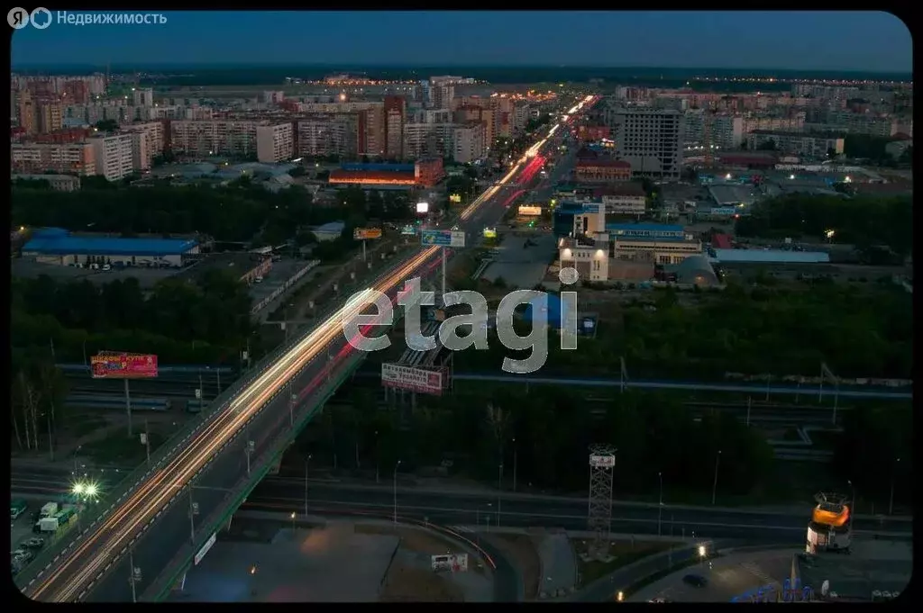 7-комнатная квартира: Тюмень, улица Малыгина, 90 (260 м) - Фото 1