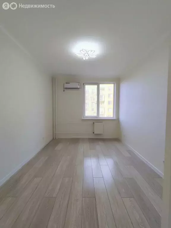 2-комнатная квартира: Краснодар, Венецианская улица, 8 (61 м) - Фото 1