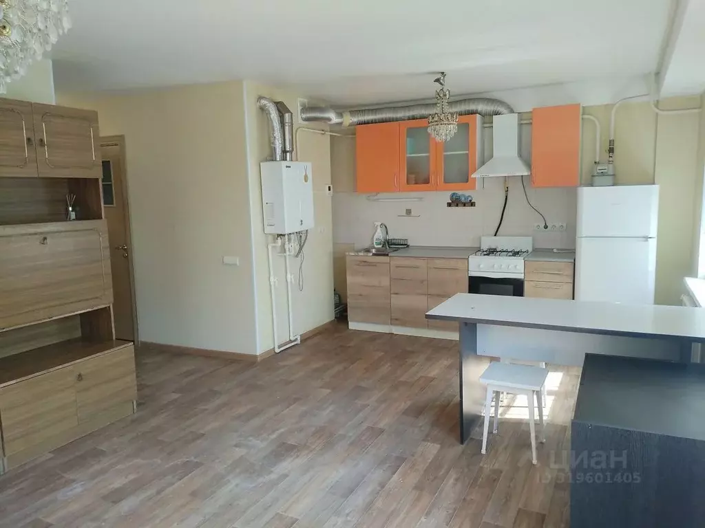 1-к кв. Волгоградская область, Волгоград ул. Академика Комарова, 57 ... - Фото 1