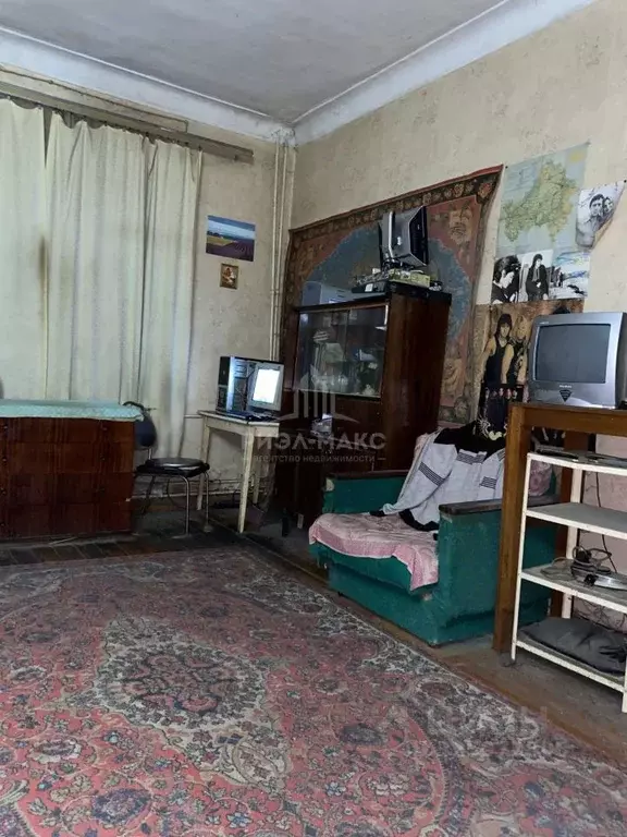 3-к кв. Брянская область, Брянск ул. Афанасьева, 25 (81.7 м) - Фото 0