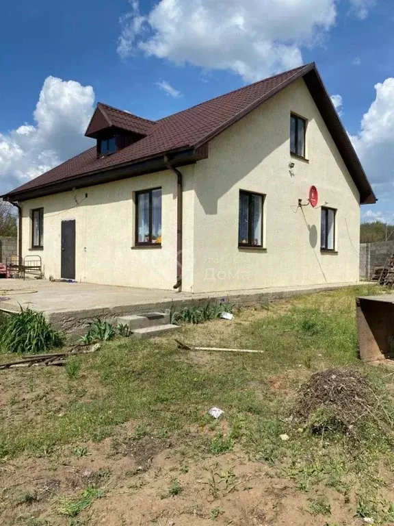 Дом в Волгоградская область, Волгоград Ангарская ул. (171 м) - Фото 1
