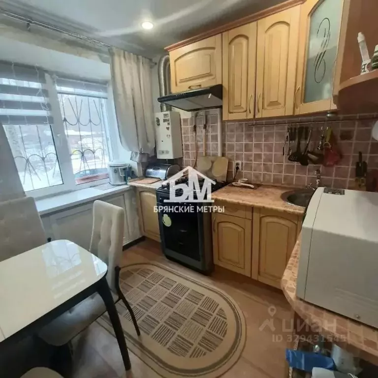2-к кв. Брянская область, Брянск Октябрьская ул., 39 (42.3 м) - Фото 1