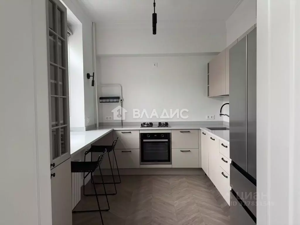 3-к кв. Москва Профсоюзная ул., 5/9 (77.2 м) - Фото 1