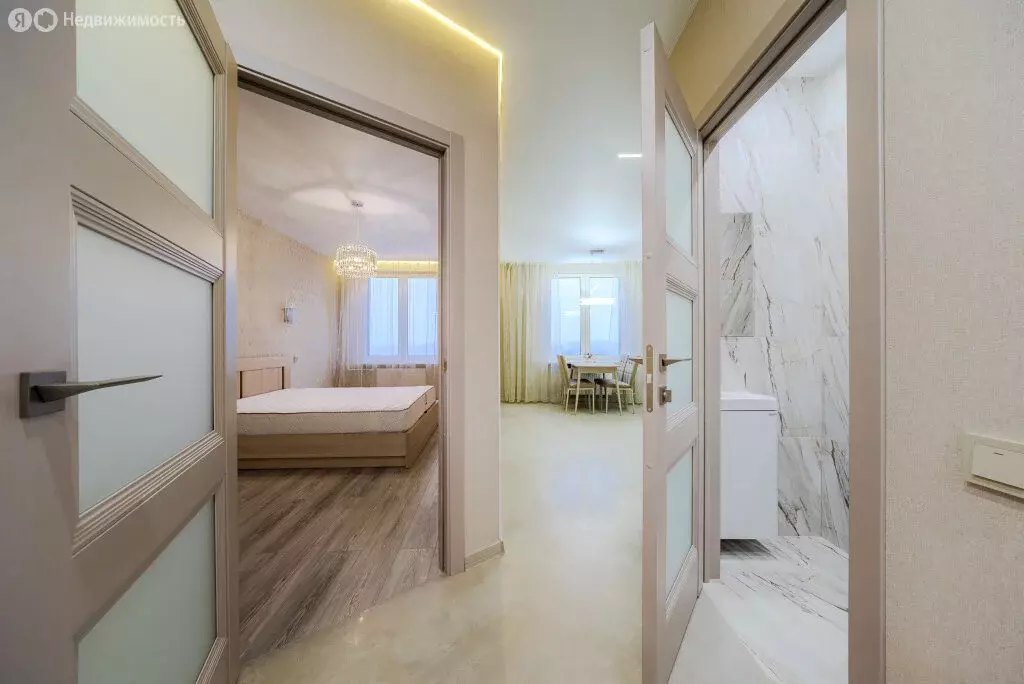 2-комнатная квартира: Санкт-Петербург, Ипподромный переулок, 1к1 (70 ... - Фото 1