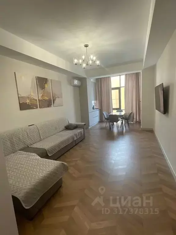 2-к кв. Дагестан, Каспийск просп. Акулиничева, 2 (60.0 м) - Фото 0