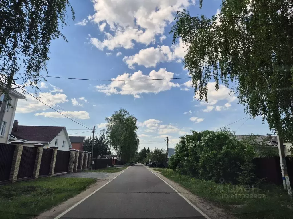 Участок в Московская область, Дмитровский муниципальный округ, д. ... - Фото 0