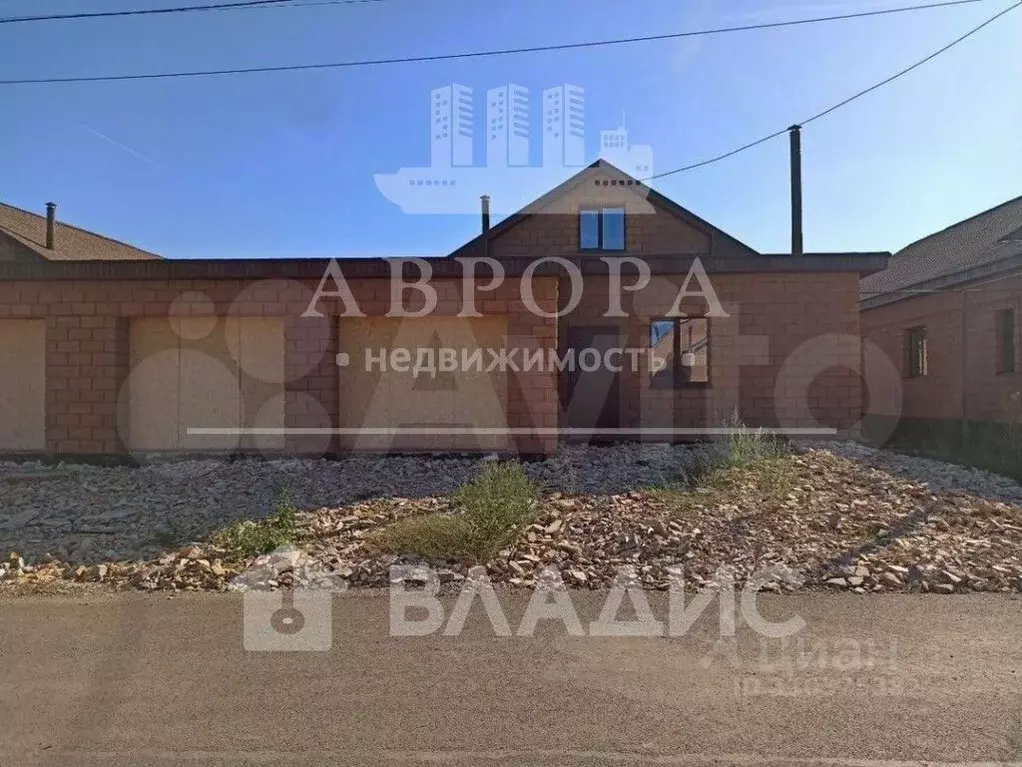 Дом в Челябинская область, Магнитогорск ул. Ягодная, 52 (120 м) - Фото 1