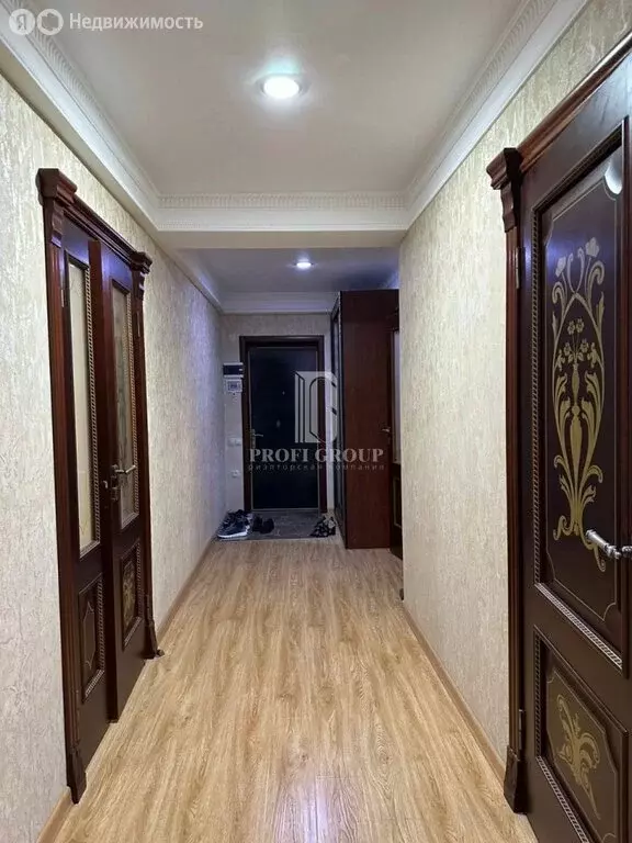 3-комнатная квартира: Махачкала, проспект Амет-хана Султана, 10К (75 ... - Фото 2