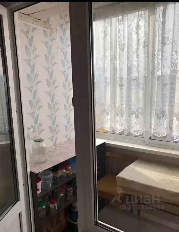 3-к кв. Алтайский край, Барнаул ул. Антона Петрова, 238 (54.7 м) - Фото 2