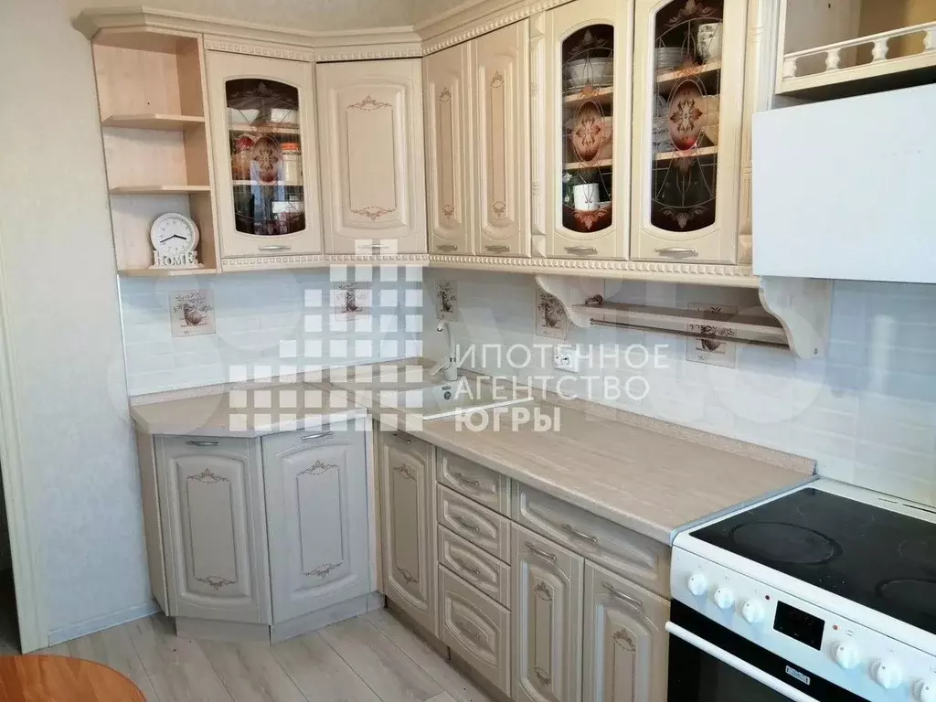 3-к. квартира, 68 м, 1/9 эт. - Фото 0