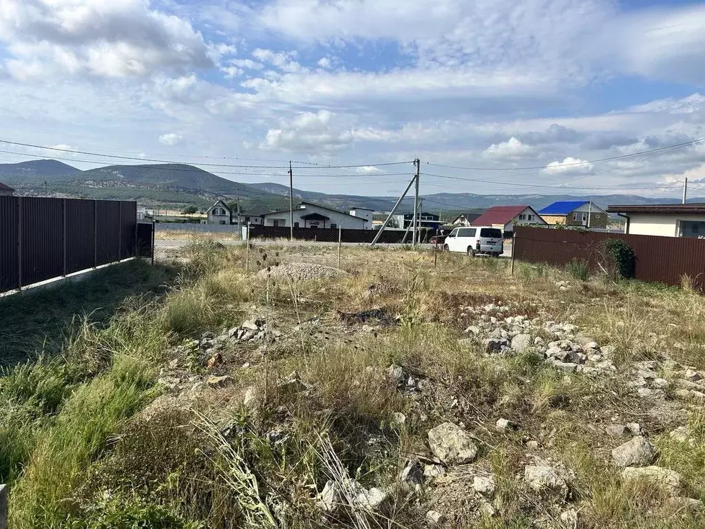 Участок в Севастополь с. Павловка, ул. Родниковская (11.0 сот.) - Фото 1