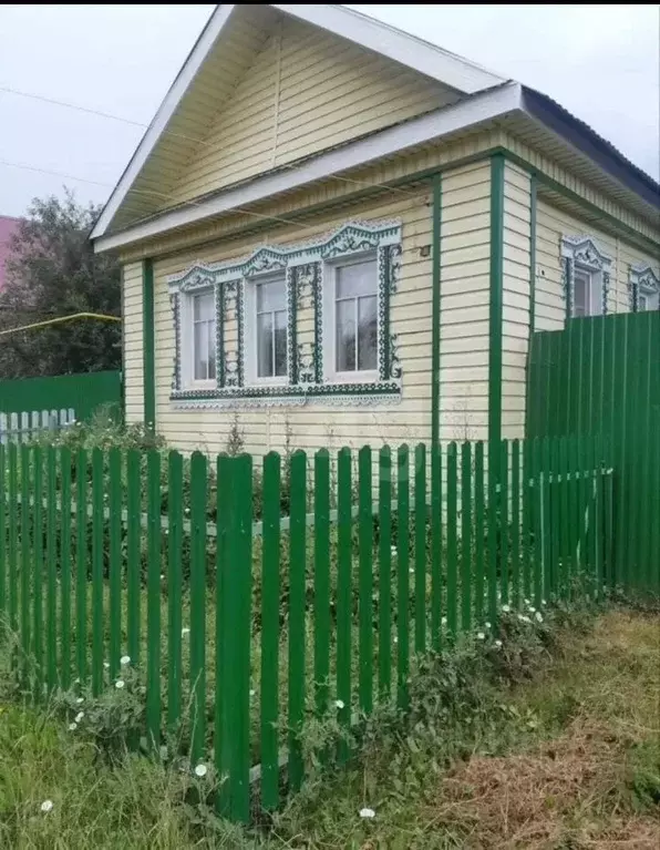 Дом в Удмуртия, Алнашский район, д. Татарский Тоймобаш Центральная ... - Фото 1