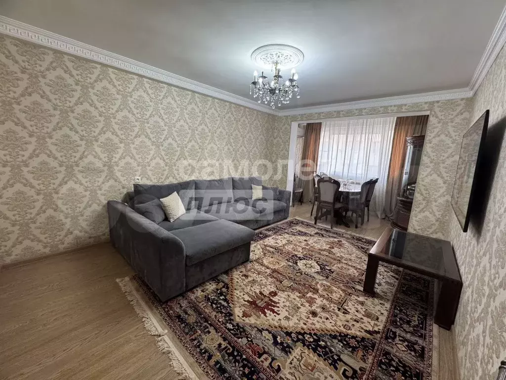 3-к. квартира, 80 м, 4/9 эт. - Фото 1