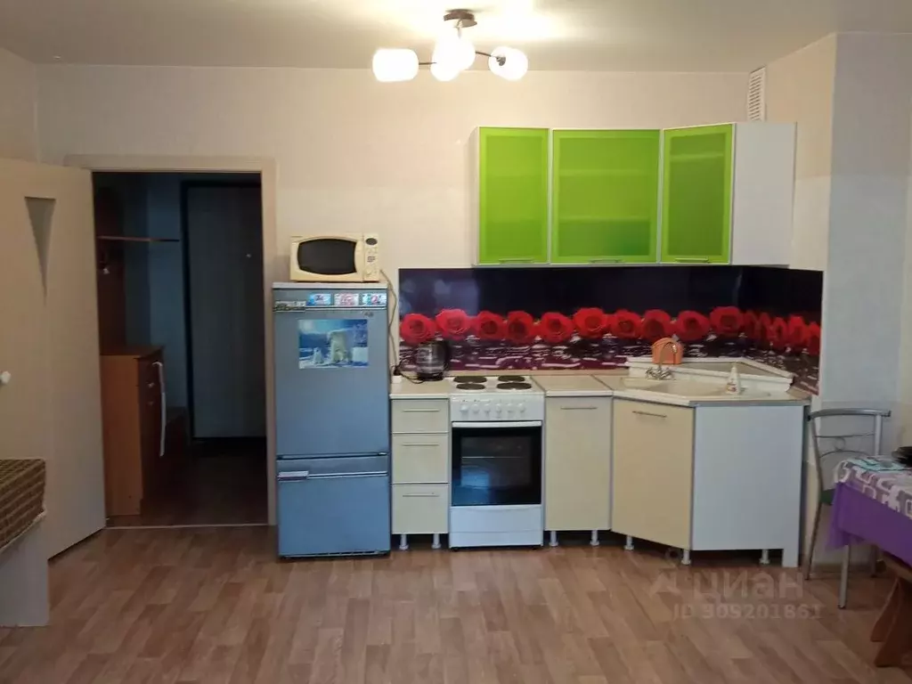 Студия Красноярский край, Красноярск ул. Апрельская, 5 (35.0 м) - Фото 1
