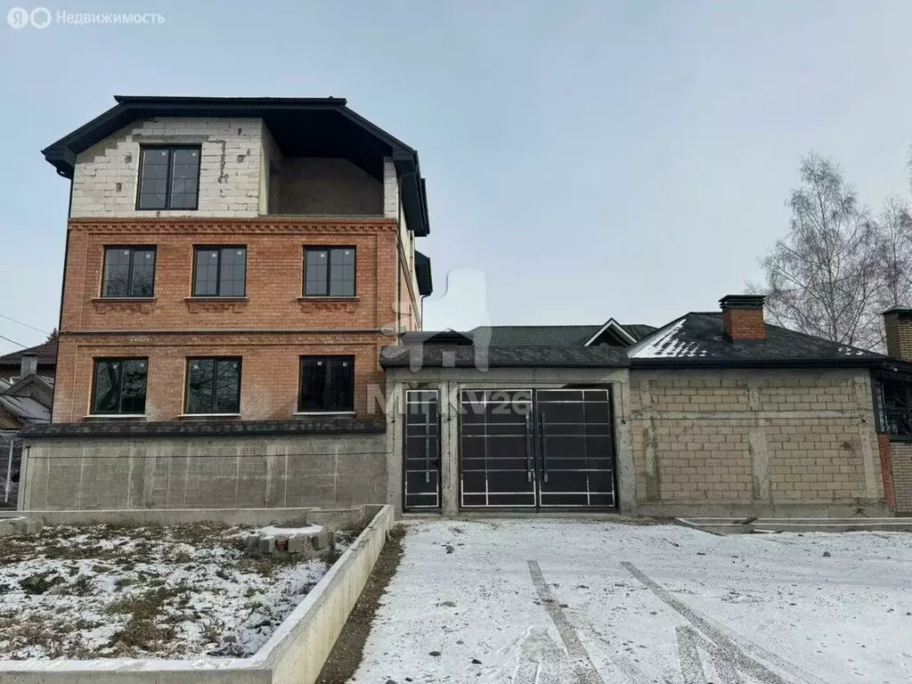 Дом в Пятигорск, Рабоче-Крестьянская улица (450 м) - Фото 1