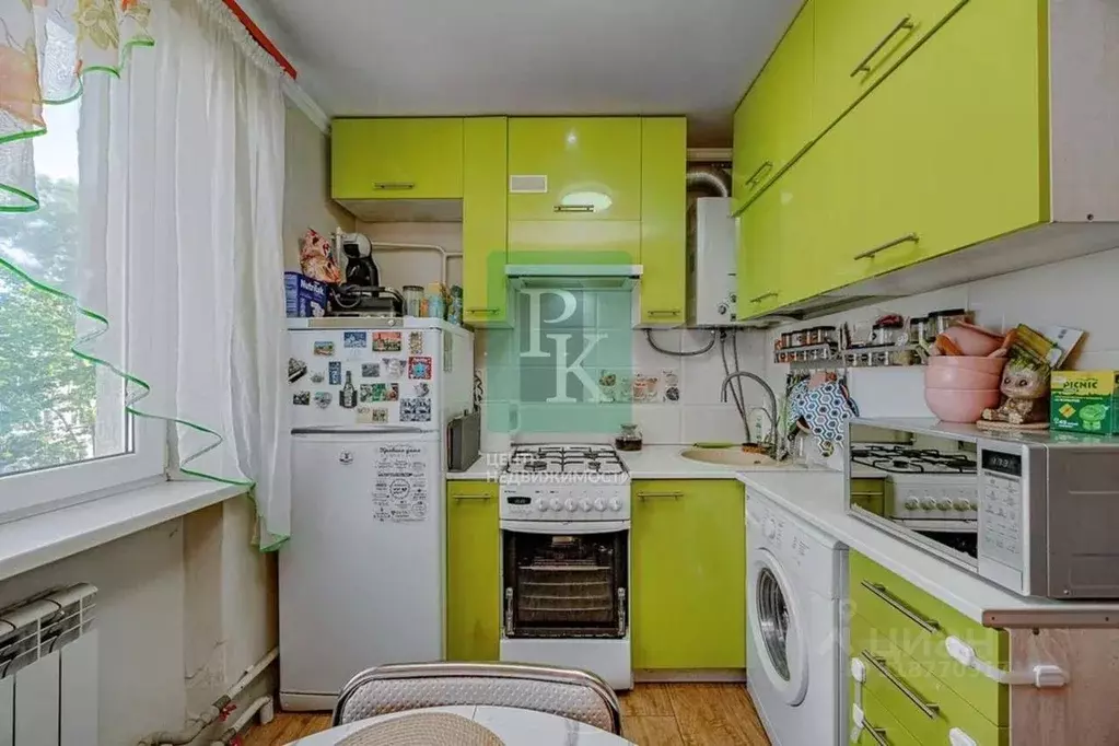 1-к кв. Севастополь просп. Генерала Острякова, 23 (31.4 м) - Фото 1