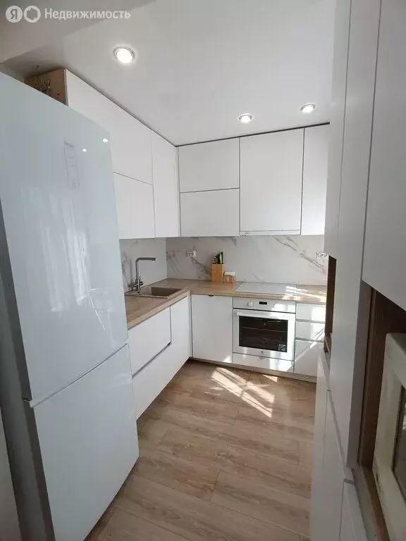 3-комнатная квартира: Иркутск, улица Розы Люксембург, 325 (56.4 м) - Фото 2