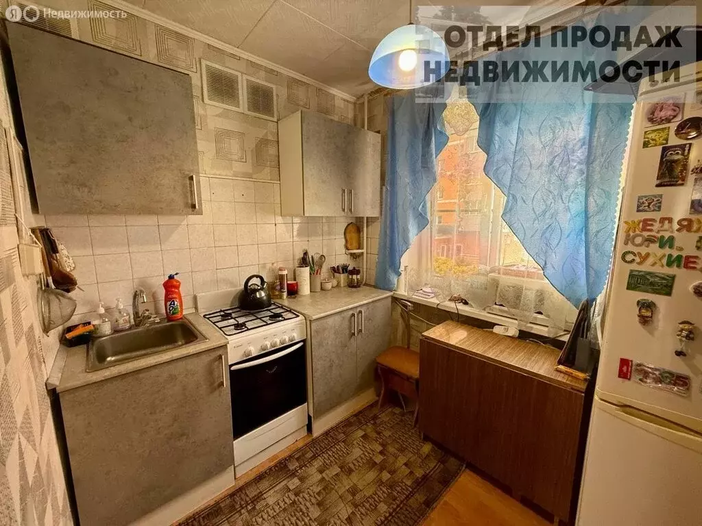 3-комнатная квартира: Крымск, улица Карла Либкнехта, 19А (63.3 м) - Фото 0