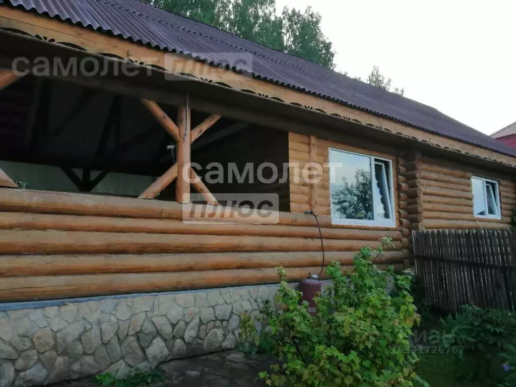 Дом в Свердловская область, Дегтярск Уральская ул., 55 (43 м) - Фото 1