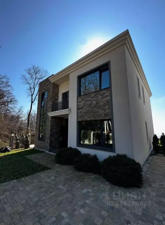Дом в Краснодарский край, Сочи ул. Худякова, 58 (250 м) - Фото 0