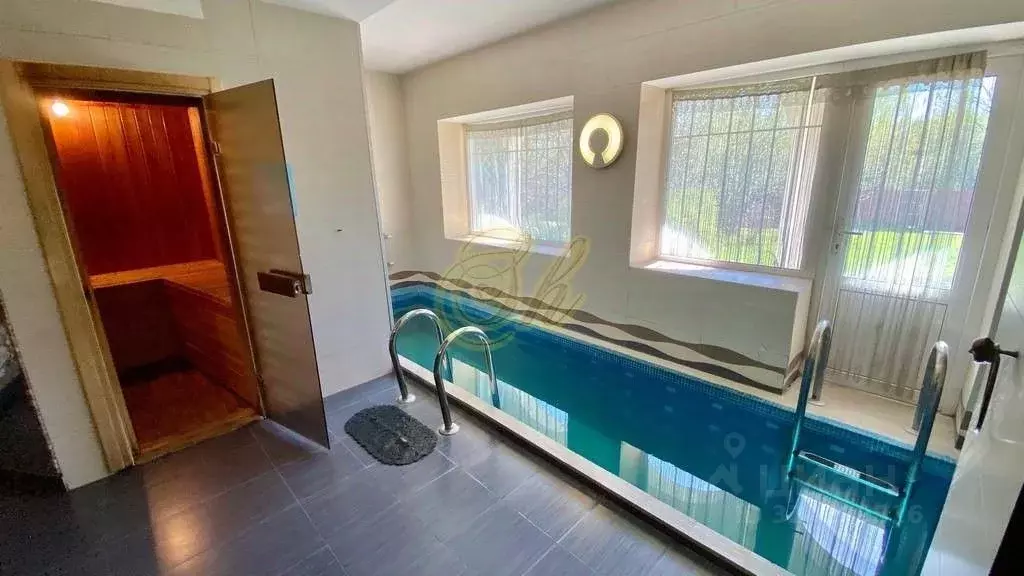 Дом в Московская область, Одинцовский городской округ, с. Жаворонки ... - Фото 1