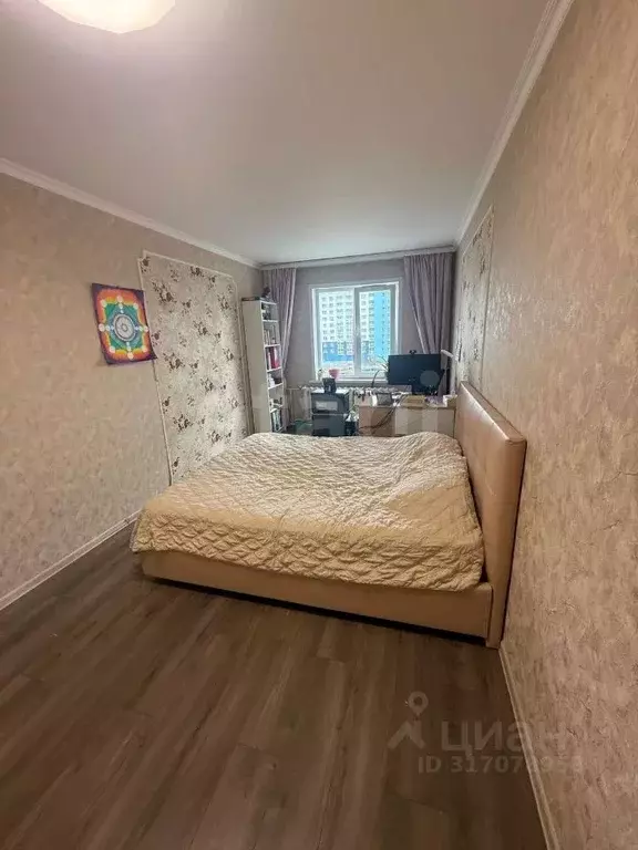 3-к кв. Кемеровская область, Кемерово просп. Химиков, 49А (83.7 м) - Фото 0